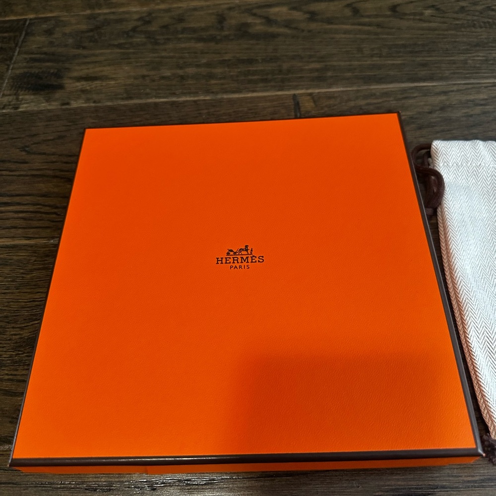 Hermès Orange Box